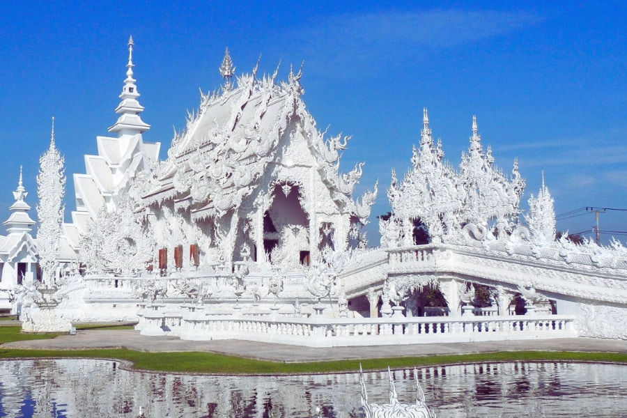 White Temple Wat Rong Khun in Chiang Rai, Thailand – Auasia Travel